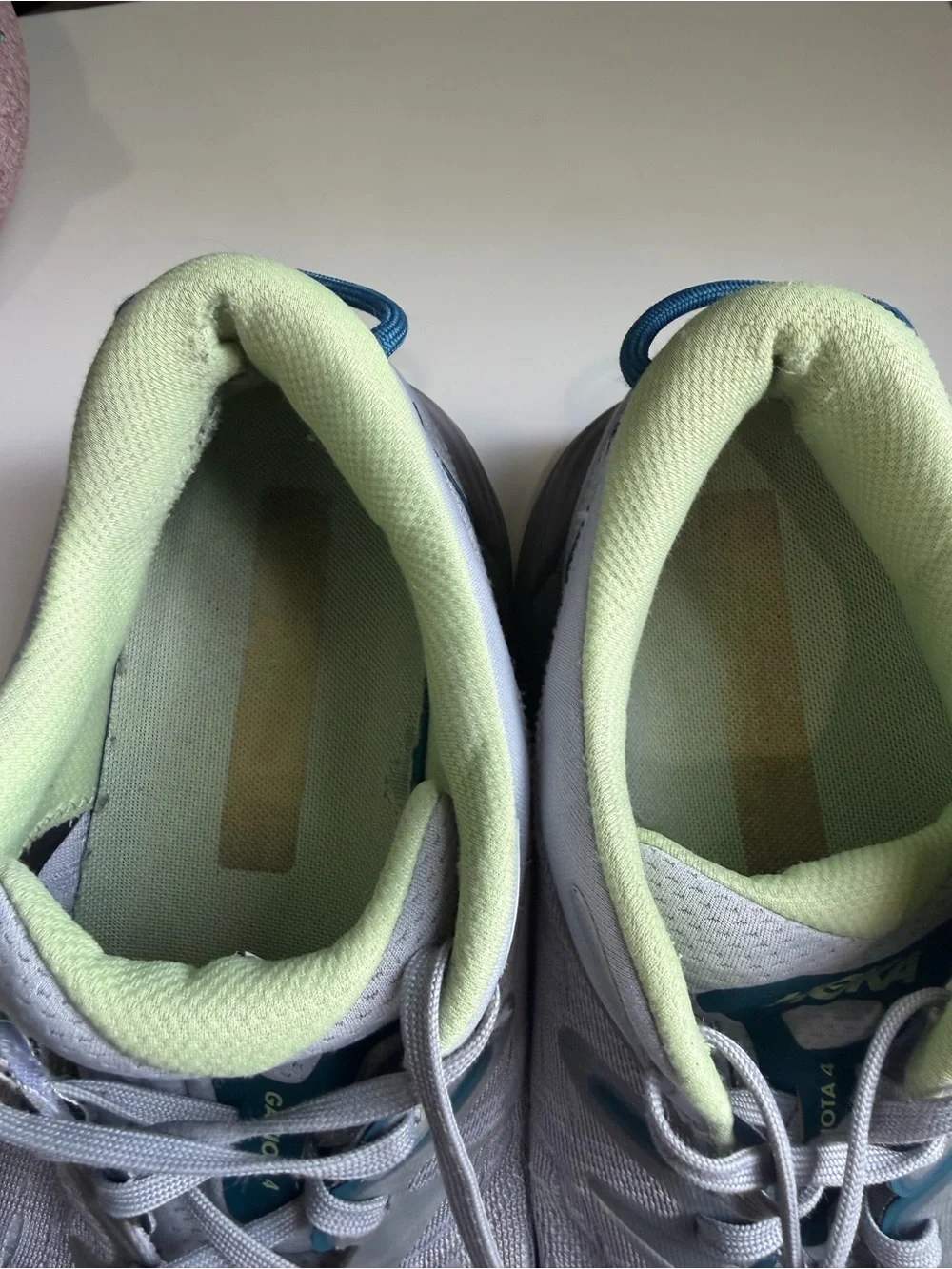 Hoka One One Gaviota 4 Men's Size 10.5 D Running Shoes Grey